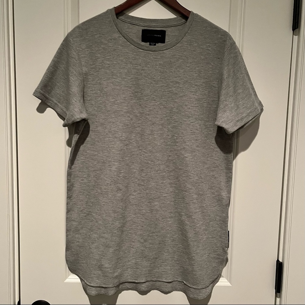 Men’s Among Equals by Cotton On Grey Short Sleeve Henley High Low T-shirt Sz M